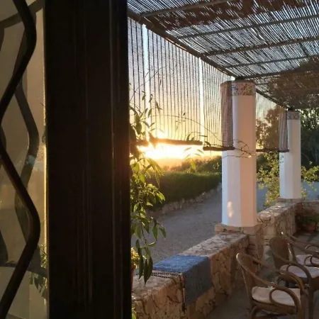 Villa Panoramica Con Piscina