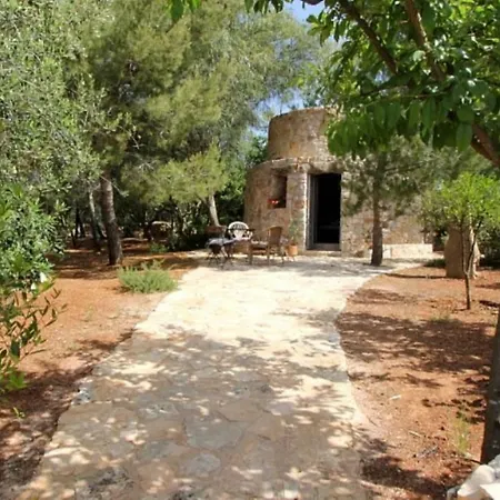 Panoramica Con Piscina Lido Marini